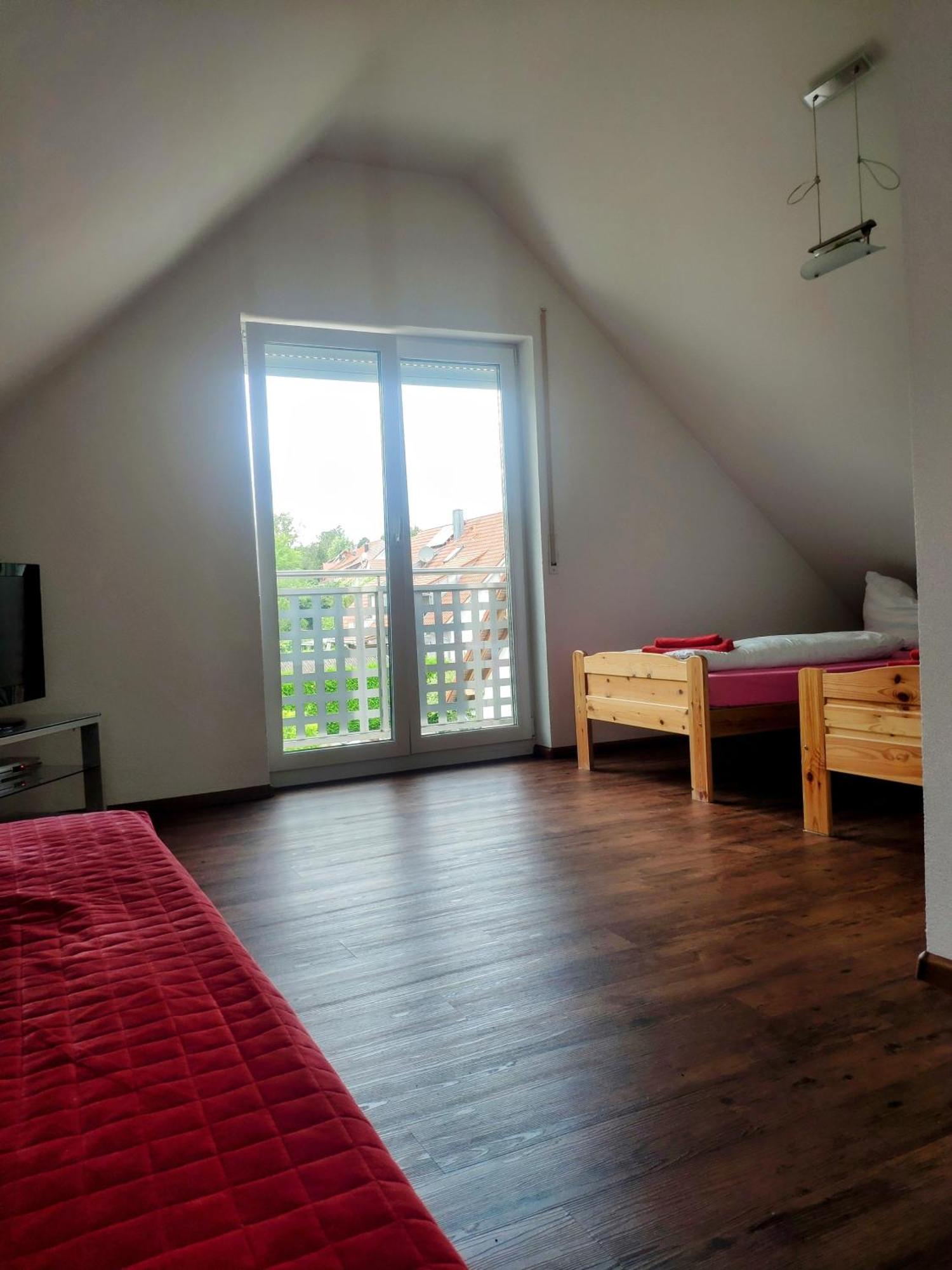Apartment Und Privatzimmern In Freiburg Buitenkant foto