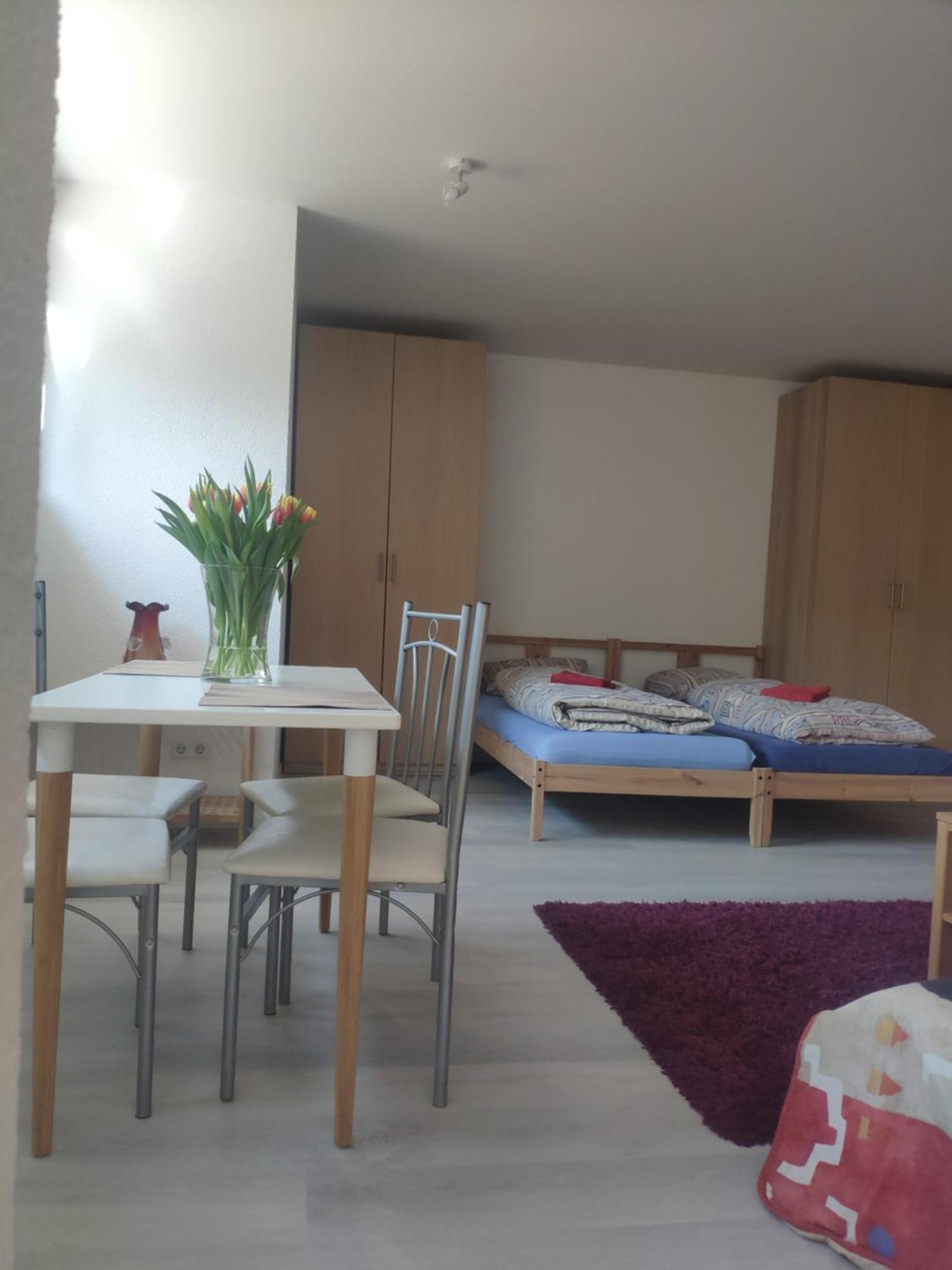 Apartment Und Privatzimmern In Freiburg Kamer foto