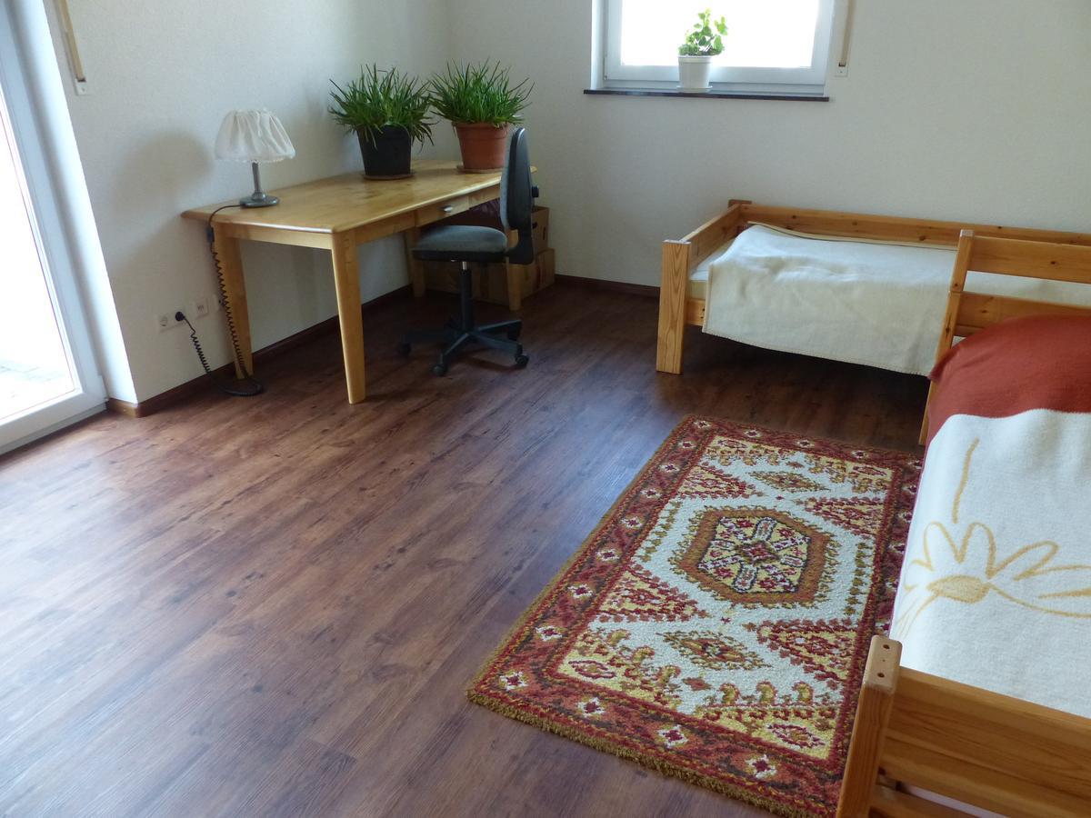 Apartment Und Privatzimmern In Freiburg Buitenkant foto